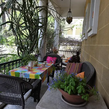 Dynot לינה וארוחת בוקר