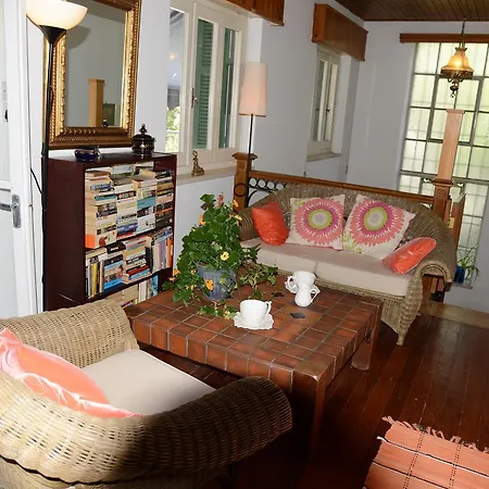 Dynot Bed & Breakfast Nicosia
