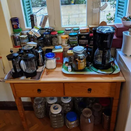 Dynot Bed & Breakfast